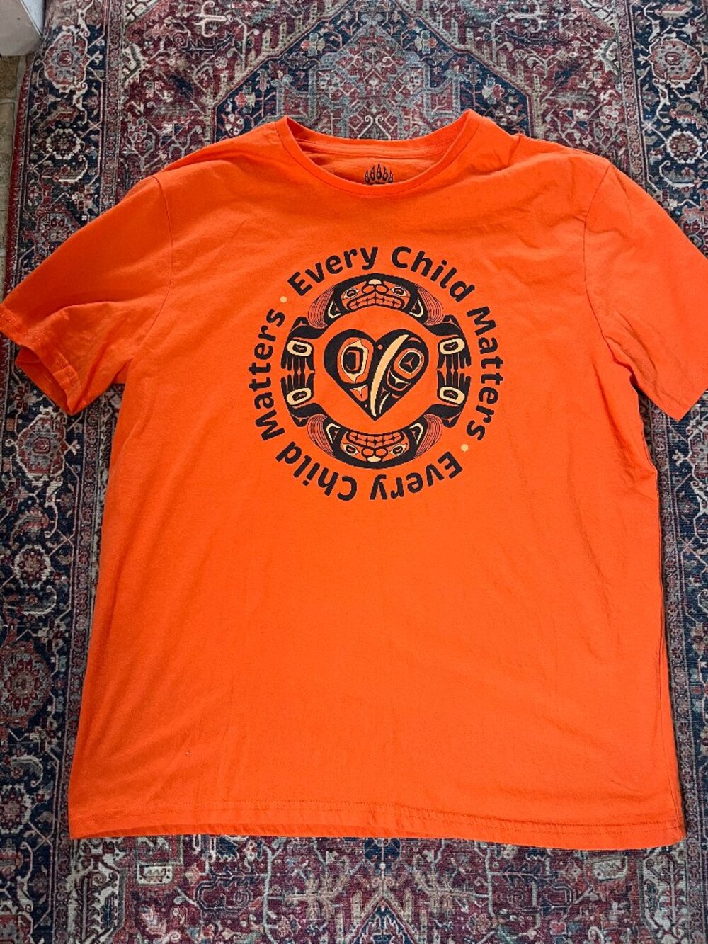 EUC - orange t-shirt for National Day for Truth and Reconciliation - L